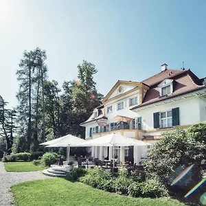 **** Hotel Biohotel Schlossgut Germania