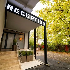 Apart-hotel Bucharest Airport Accomodation, Otopeni
